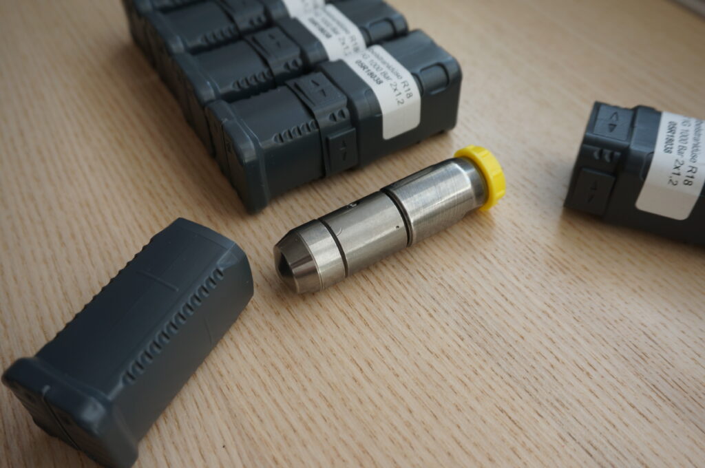 Dysza rotacyjna R18, GW1/4″, 1000 bar