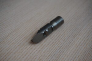 dysza trzykrawędziowa